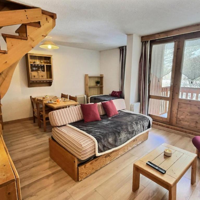 Résidence Hameaux De Val - Votre grand studio mezzanine avec garage couvert à 5 min des pistes MAE-1004 - Appartement - 1