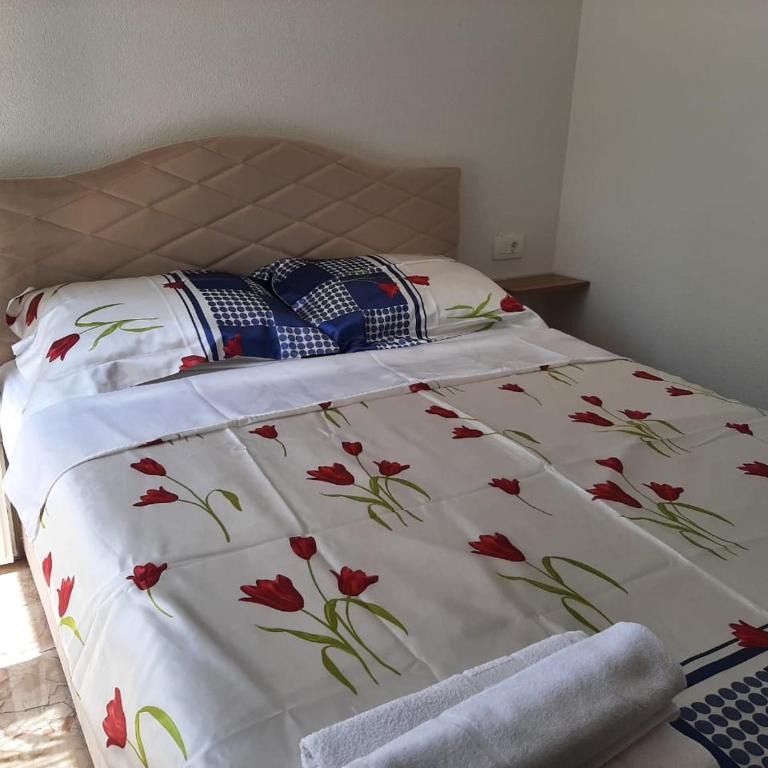 Đuričić Apartmani - Standardni Trokrevetni Studio - 1