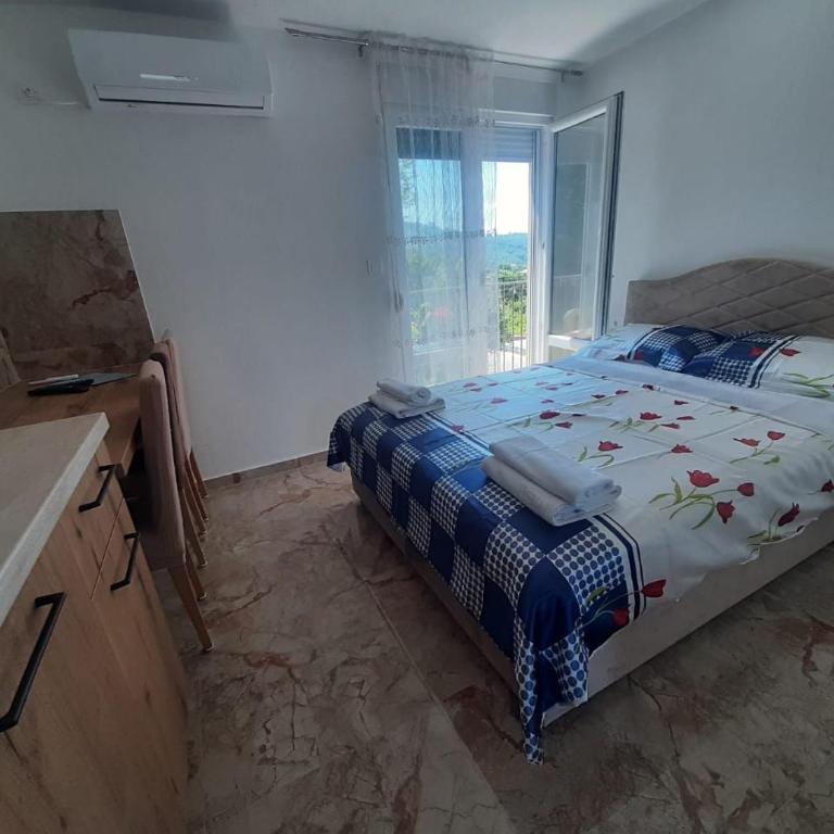 Đuričić Apartmani - Standardni Trokrevetni Studio - 7