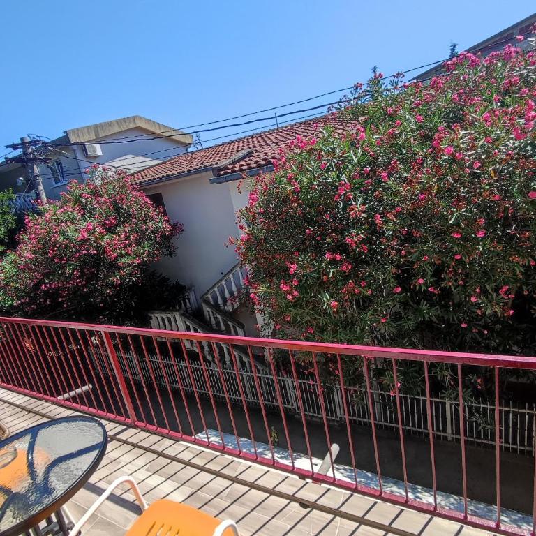 Apartman Sutomore - Apartman sa 2 Spavaće Sobe - 2