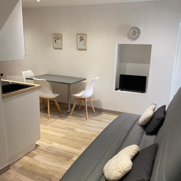 Agréable Studio au cœur du village - Appartement 2 Chambres - 3