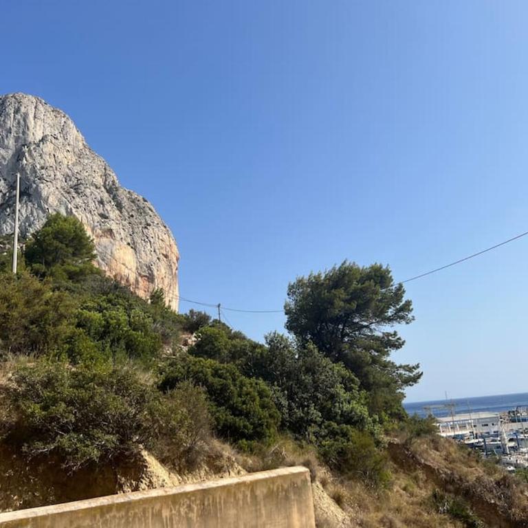 Ifach & Sea View Retreat Calp - Two-Bedroom Apartment - 3