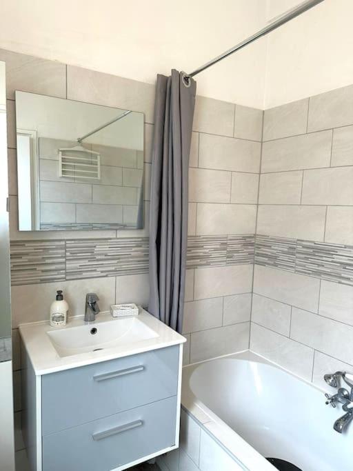 Charmant studio Paris 16ème MICHEL ANGE - 34m2 - Appartement 1 Chambre - 19