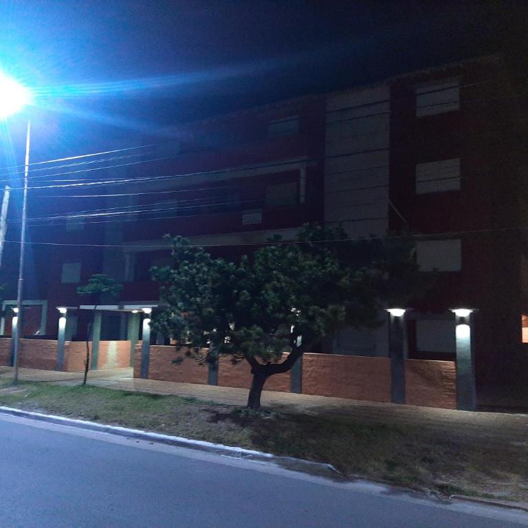 Mar de Ajo Norte, a 50 mts San Bernardo, Frente al Mar con Cochera - Apartamento de 2 dormitorios - 2