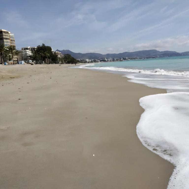 Adosado con piscina y parking - Two-Bedroom House - 34