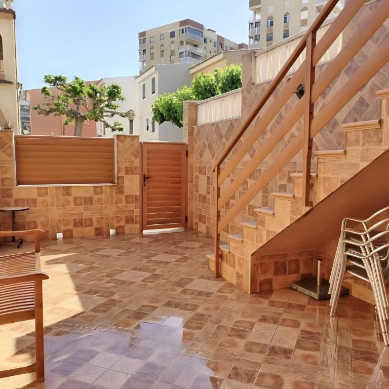 Adosado con piscina y parking - Two-Bedroom House - 21