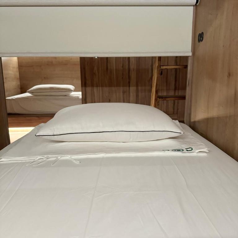 The POD Suite Hostel Village - B09 Mixed Lower bed in Shared Room with 20 beds - 2