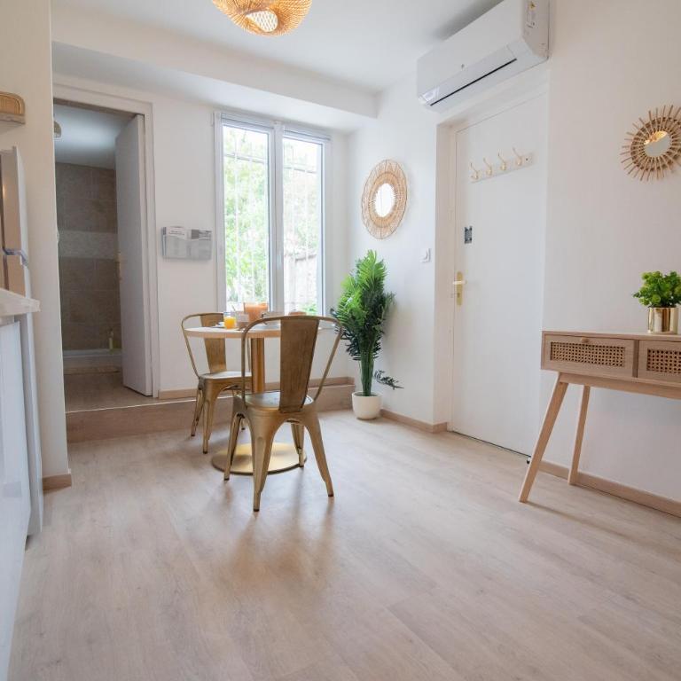 Tout confort ! Balnéo, Sauna, Cinéma, Climatisation, Parking, WiFi - Appartement 1 Chambre - 14