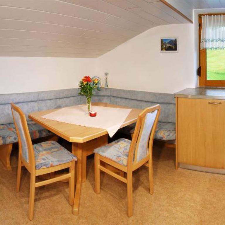 Gästehaus Bergruh - Apartment mit 2 Schlafzimmern - 3