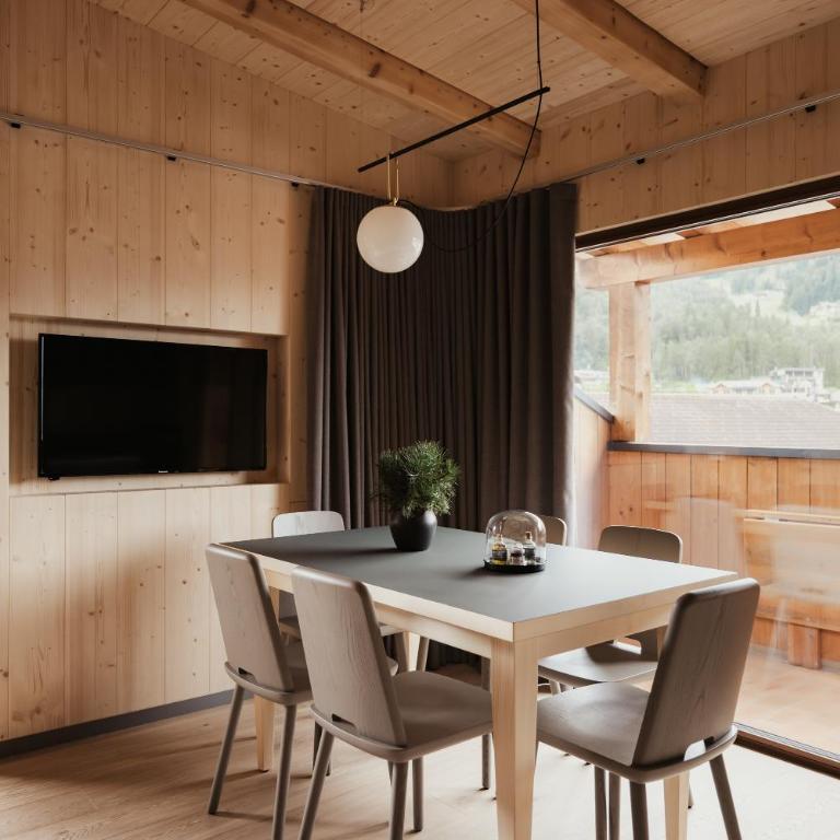 Villa Melitta - Two-Bedroom Apartment - No Pets - 32