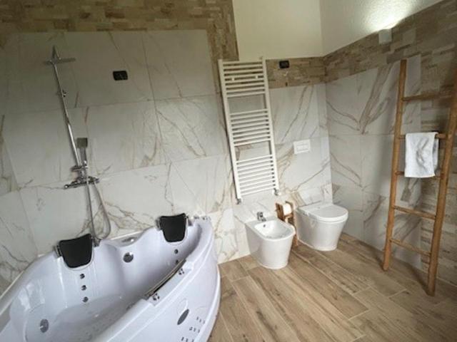 Edelweiss Hotel Champoluc - Suite con Vasca Idromassaggio - 4