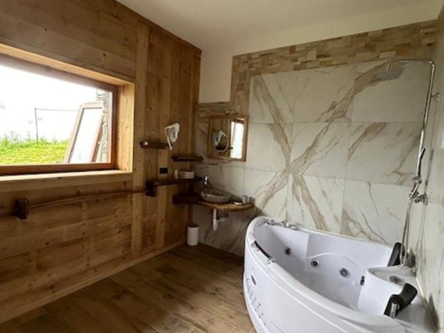 Edelweiss Hotel Champoluc - Suite con Vasca Idromassaggio - 5
