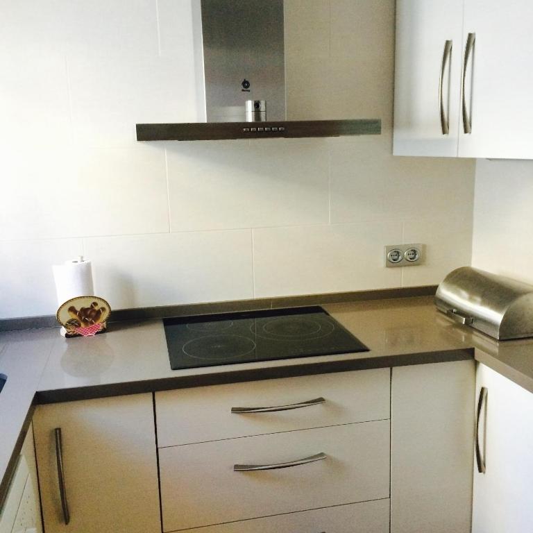 Precioso chalet con jardín en Chiclana - Three-Bedroom House - 17