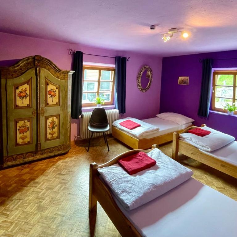 Ciao Amore St. Anton - Dreibettzimmer mit Gemeinschaftsbad - 3