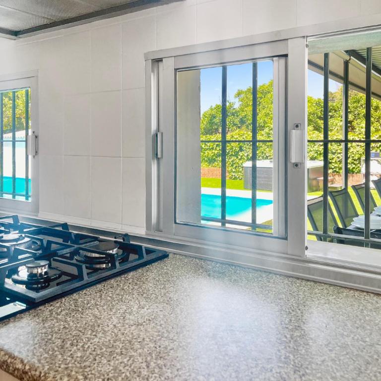 Villa San Patricio I Piscina Privada I Jacuzzi Spa I BBQ I PS5 I Aire Acon I 3000m2 I 5min-Centro - Villa con piscina privada - 41