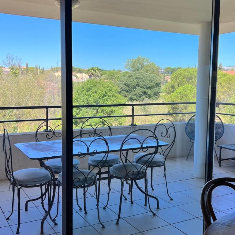 Fréjus Saint-Raphaël - Au calme à 5 min du centre et des plages - Apartment mit 1 Schlafzimmer - 1