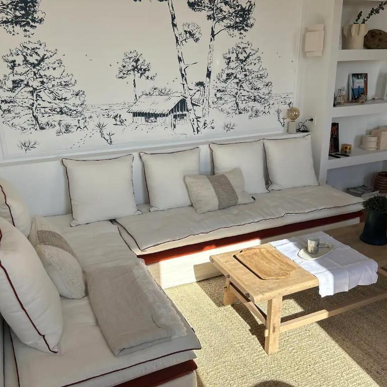 "Couleur Parfum" amazing Sea View Balcony FREE PARKING - Two-Bedroom Apartment - 10