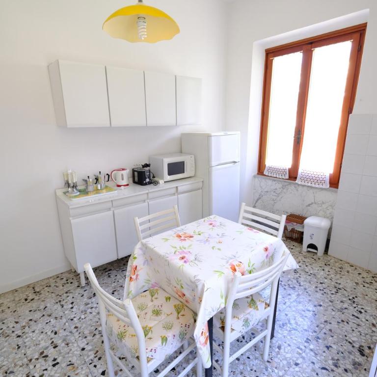 Angolo Azzurro by PortofinoVacanze - Appartamento con 2 Camere da Letto - 10