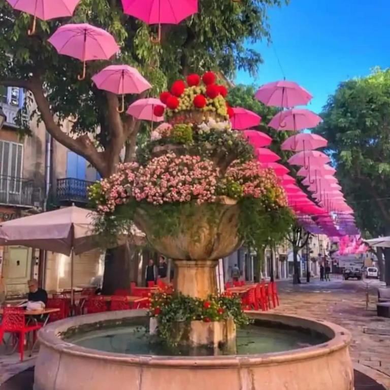 "Couleur Parfum" amazing Sea View Balcony FREE PARKING - Two-Bedroom Apartment - 50
