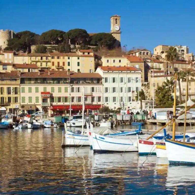 "Couleur Parfum" amazing Sea View Balcony FREE PARKING - Two-Bedroom Apartment - 55