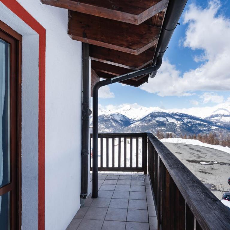 CHALET DES ALPES - Triple Room with Mountain View - 15