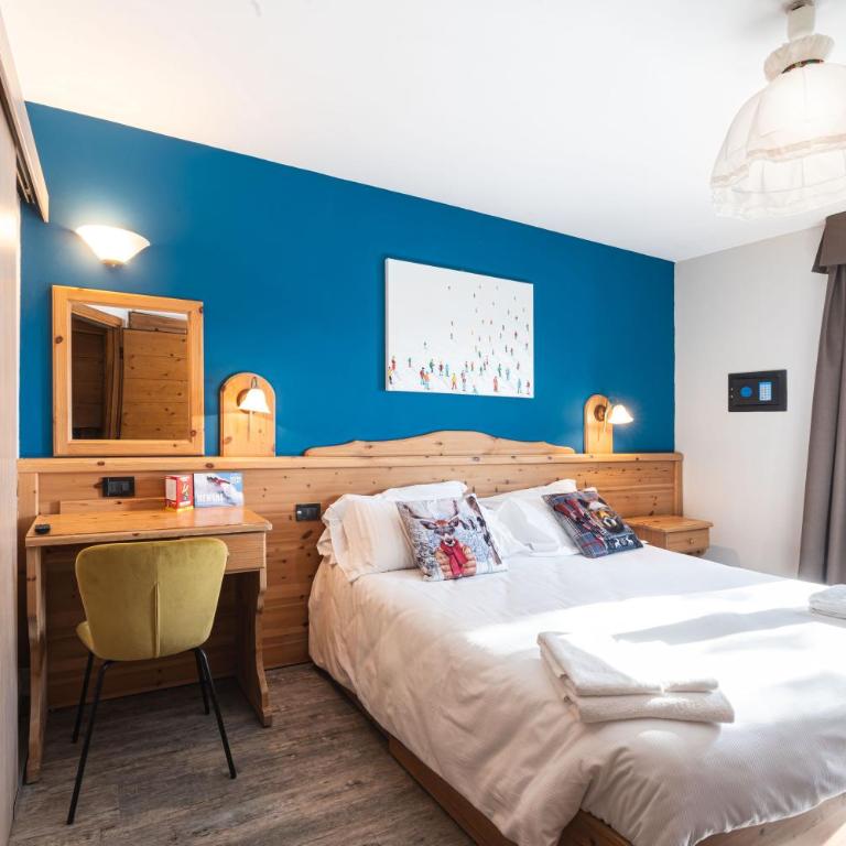 CHALET DES ALPES - Double or Twin Room - 17