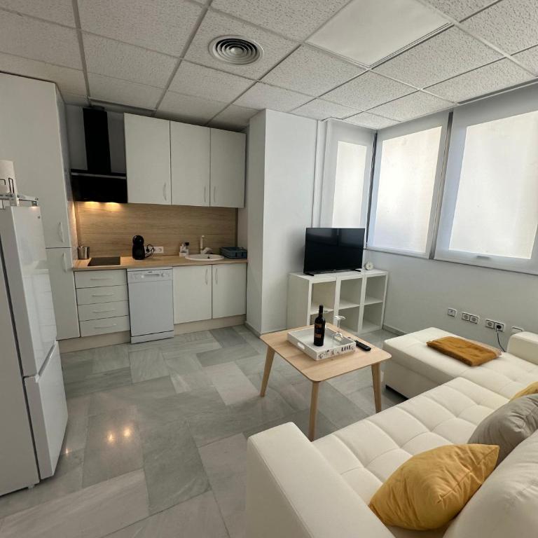 Apartamento Moderno Soho - Nuevo! En el centro y cerca de la playa!Parking gratuito! - Apartamento de 1 dormitorio - 2