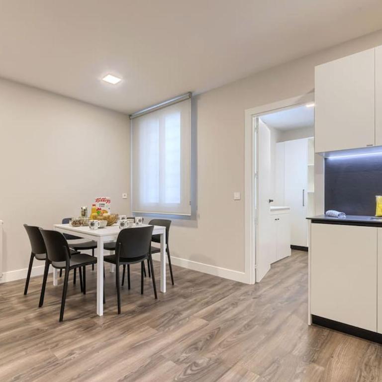 Euskalduna Azkuna Center by Next Stop Bilbao - Three-Bedroom Apartment - 26