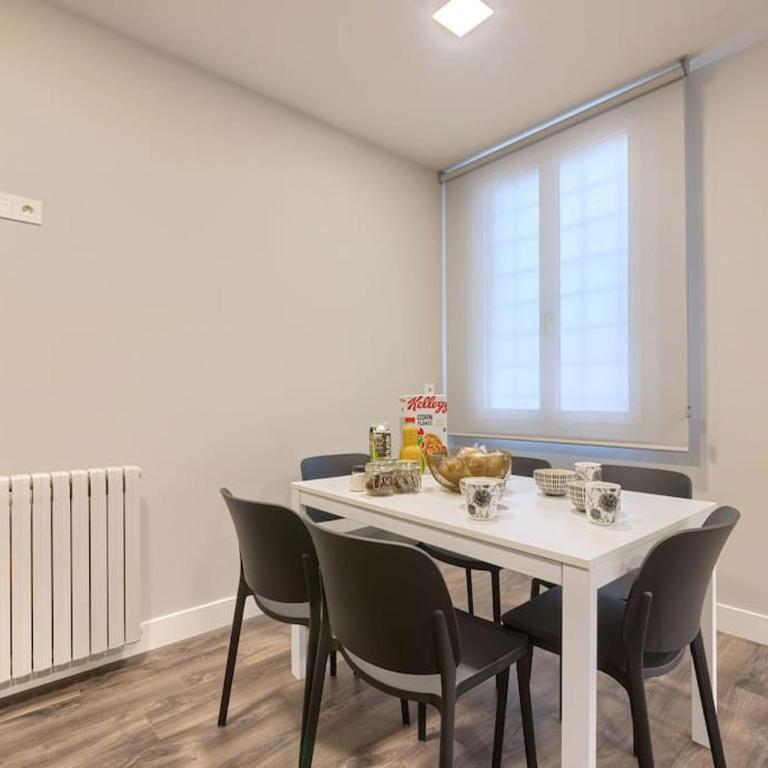 Euskalduna Azkuna Center by Next Stop Bilbao - Three-Bedroom Apartment - 29