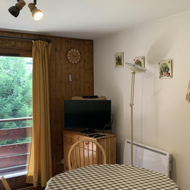 Duplex cosy avec balcon sud et garage à Saint-Jean-d'Aulps - Appartement 1 Chambre - 13