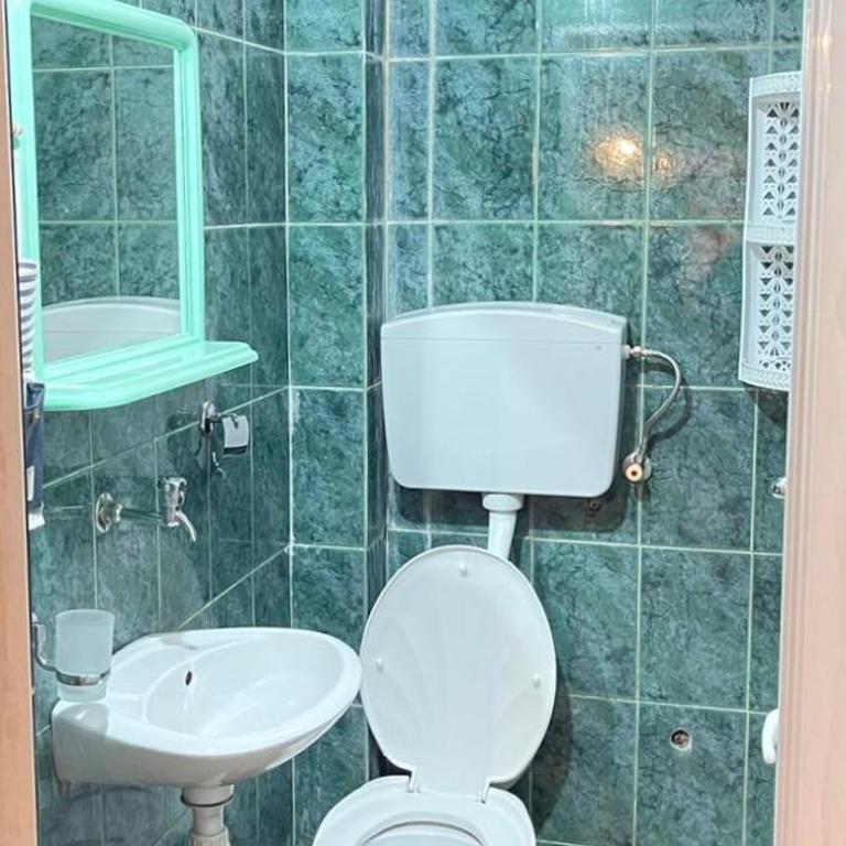Hostel Flash - Single Bed in Dormitory Room - 13