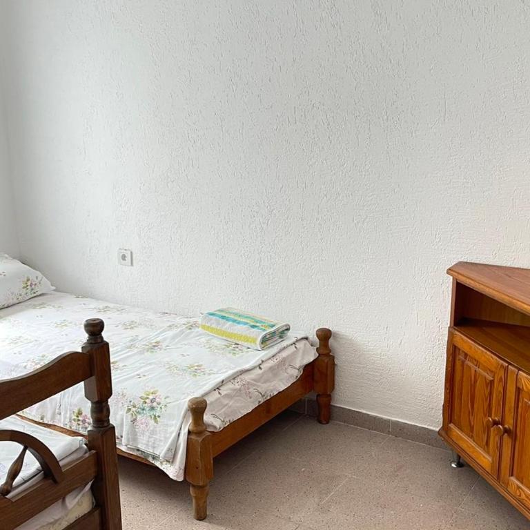 Hostel Flash - Budget Twin Room - 1