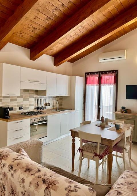 NURAS - Casa Le Ginestre - Appartamento con 2 Camere da Letto - 5