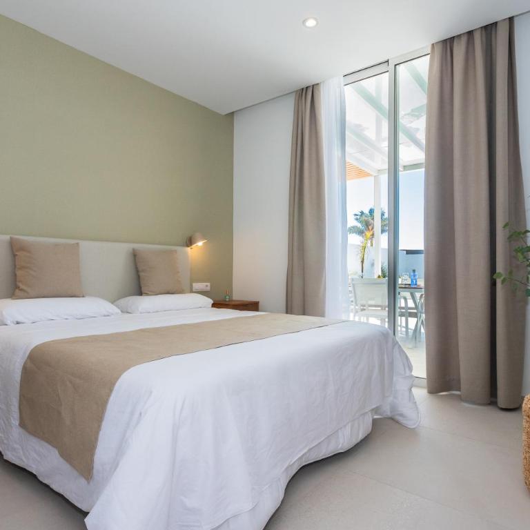 Paraiso De Jil - Three-Bedroom Villa - 13