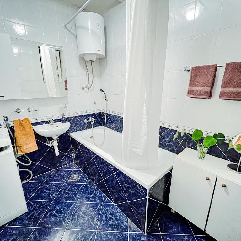 Central 1BR, Boho Style, Balcony, Cool & Quiet - Apartman sa Balkonom - 6