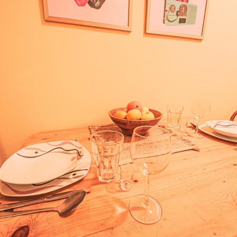 Central 1BR, Boho Style, Balcony, Cool & Quiet - Apartman sa Balkonom - 10