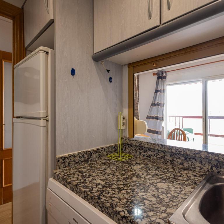 FABULOSO APARTAMENTO CON VISTAS AL MAR - Apartamento de 1 dormitorio - 6