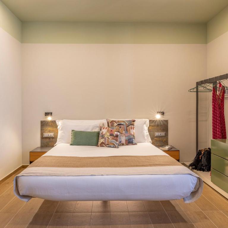 Luci Sul Mare -Boutique Rooms - Deluxe Double Room - 24