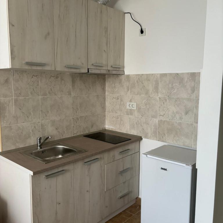 Apartman Uros Budva - Studio with Terrace - 8