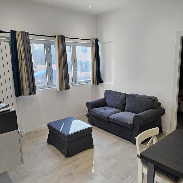 EMHouse - Appartamento Superior con 2 Camere da Letto - 3