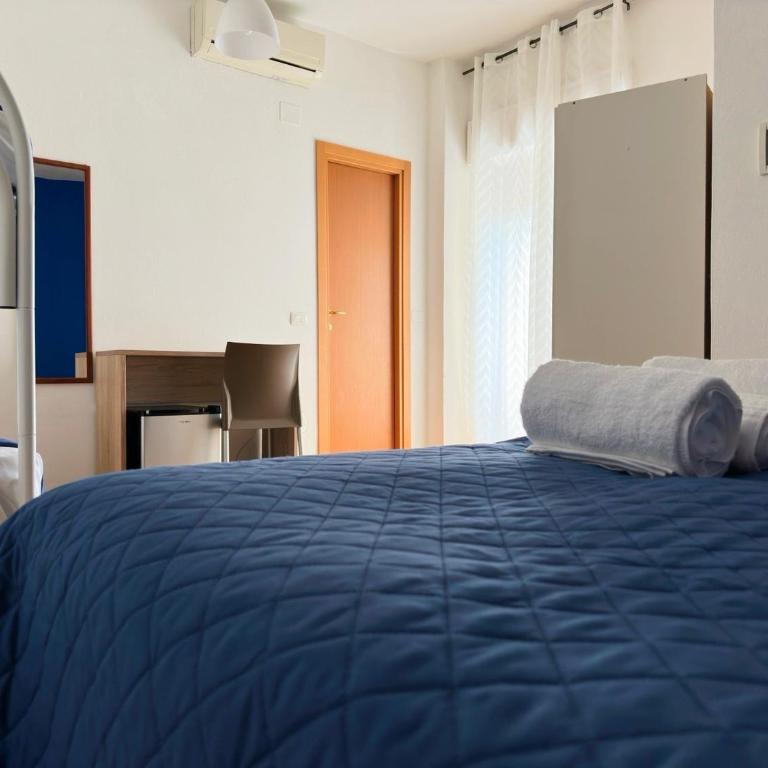 Poseidon Bay Residence - Deluxe Quadruple Room - 3