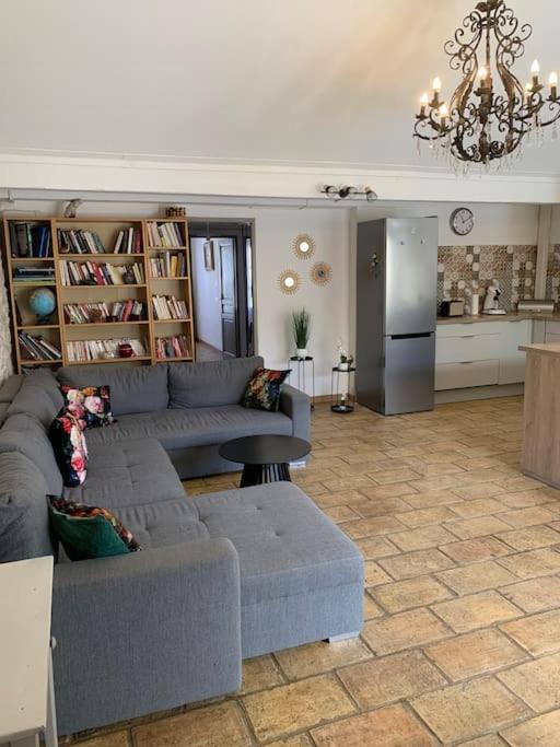 Duplex familial au cœur de la cité médiévale - Appartement - 41