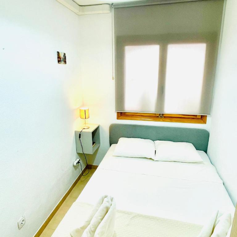2 BR Beautiful apartment 300m from beach with pool! - Apartamento de 2 dormitorios con vistas al lago - 7