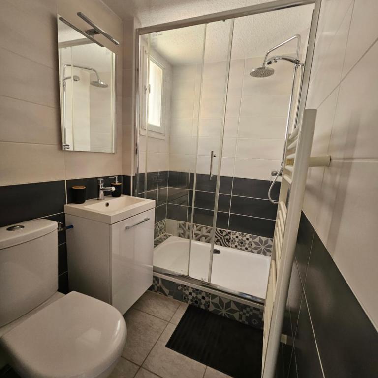 Résidence Eureka-clim-parking-Wifi-piscine-Proche village natu - Appartement 2 Chambres - 8