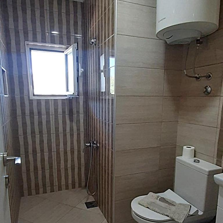 Apartmants Elisa - Deluks Dvokrevetna Soba sa Bračnim Krevetom/Zasebnim Krevetima - 2