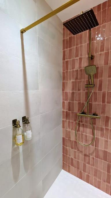 Suite Meraki - Luxe & Voyage - Jacuzzi & Cinéma - Apartamento de 1 dormitorio - 15
