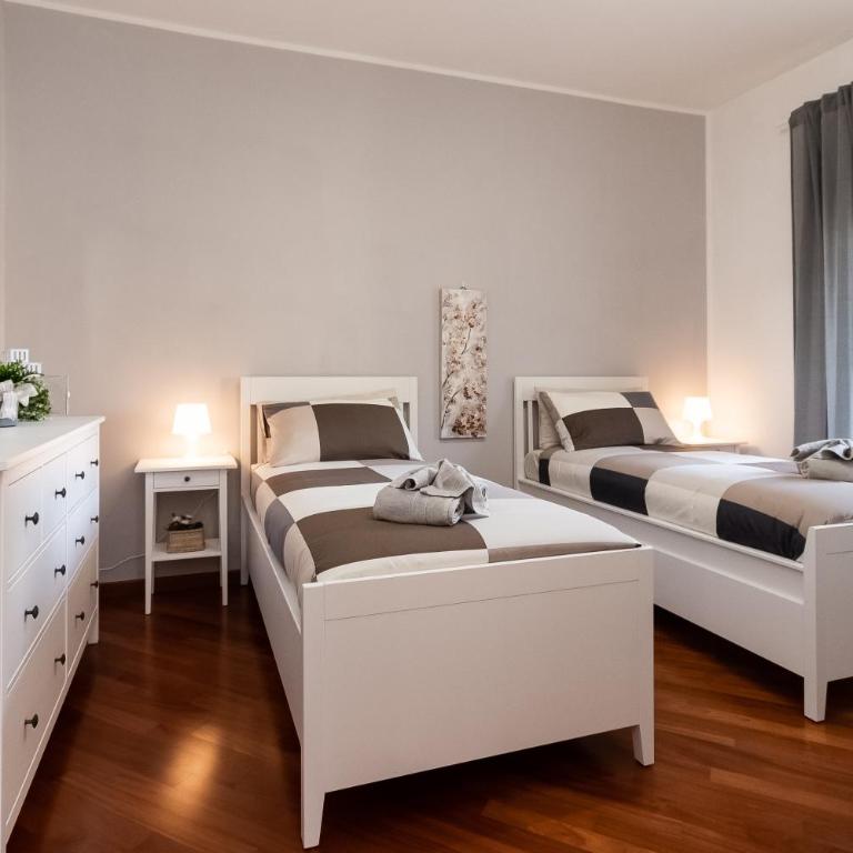 -QUADRILOCALE IN CENTRO-Vicino alla spiaggia - Apartamento de 2 dormitorios - 46