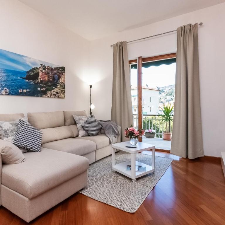 -QUADRILOCALE IN CENTRO-Vicino alla spiaggia - Apartamento de 2 dormitorios - 62