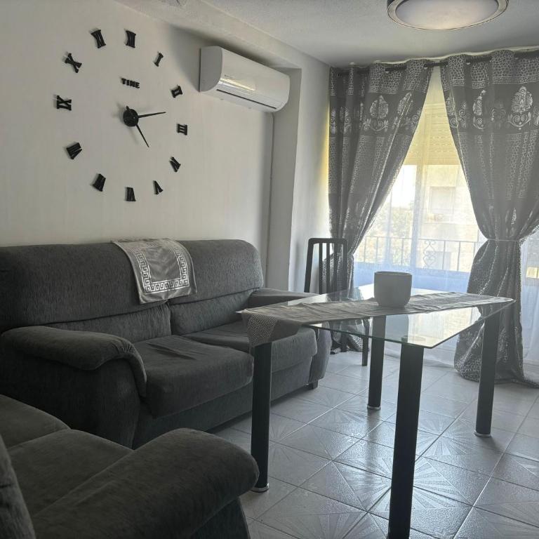 SWEET HOME ALEGRIA-MASCOTAs - Three-Bedroom Apartment - 4