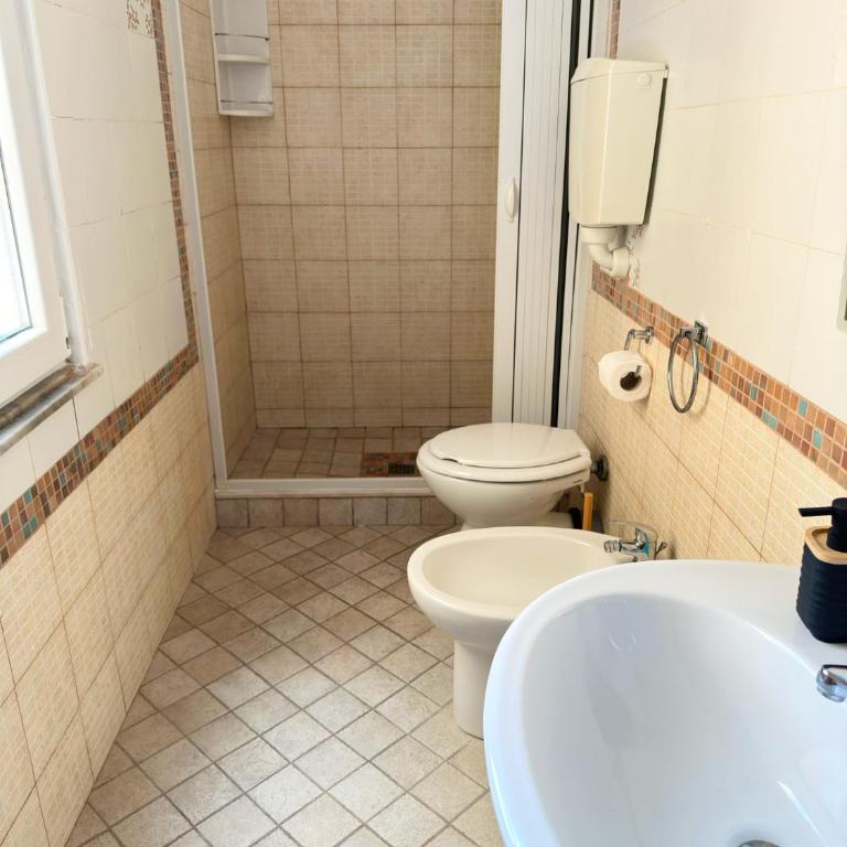 Poseidon Bay Residence - Deluxe Double Room with Balcony - 2